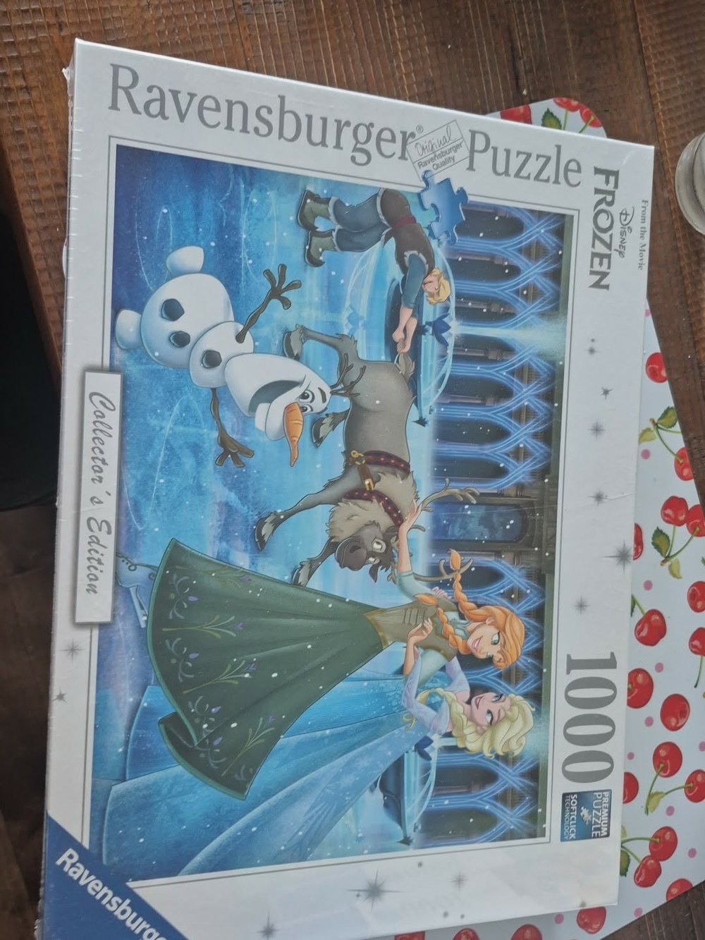 Ravensburger Disney Frozen 1000-Piece Puzzle - Blue & White